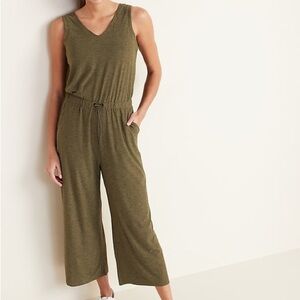 Old Navy Green Breathe ON V-Neck Wide-Leg Jumpsuit for Women